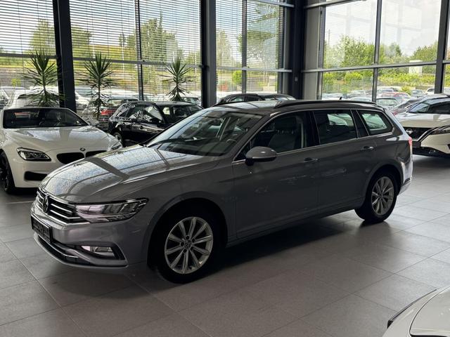 Volkswagen Passat Variant 2.0 TDI DSG Navi Winterpaket 