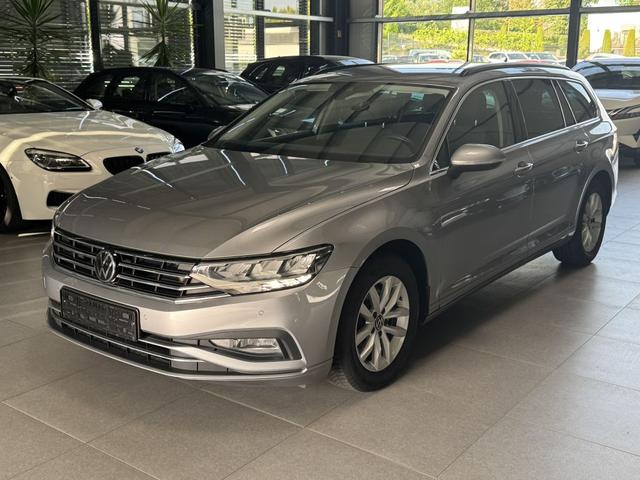 Volkswagen Passat Variant 2.0 TDI SCR DSG AHK NAVI 