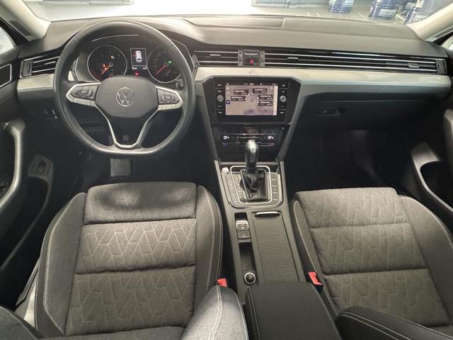 Volkswagen Passat Variant 2.0 TDI SCR DSG AHK NAVI 
