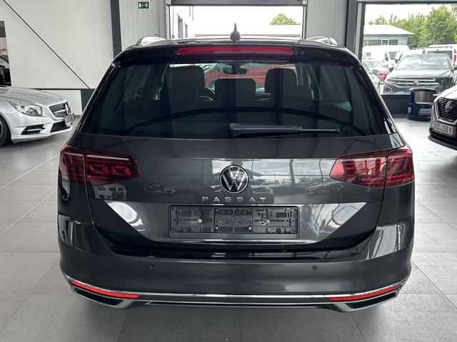 Volkswagen Passat Variant 2.0 TDI SCR DSG Elegance AHK 