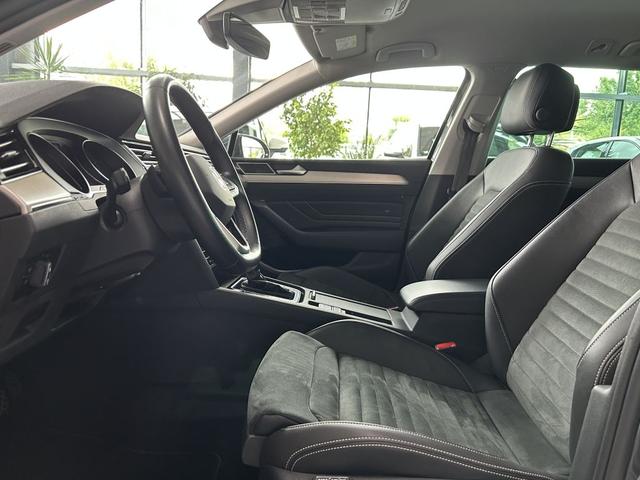 Volkswagen Passat Variant 2.0 TDI SCR DSG Elegance AHK 