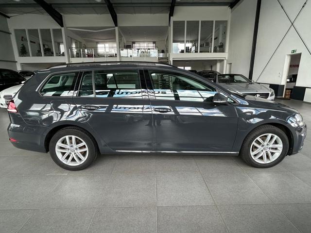 Volkswagen Golf Variant 1.6 TDI SCR Comfortline Business-Paket AHK 
