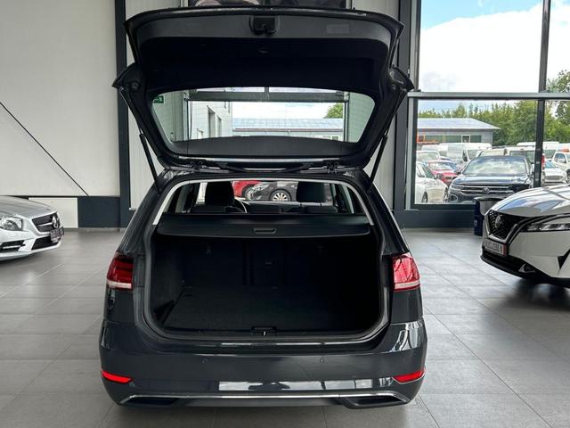 Volkswagen Golf Variant 1.6 TDI SCR Comfortline Business-Paket AHK 