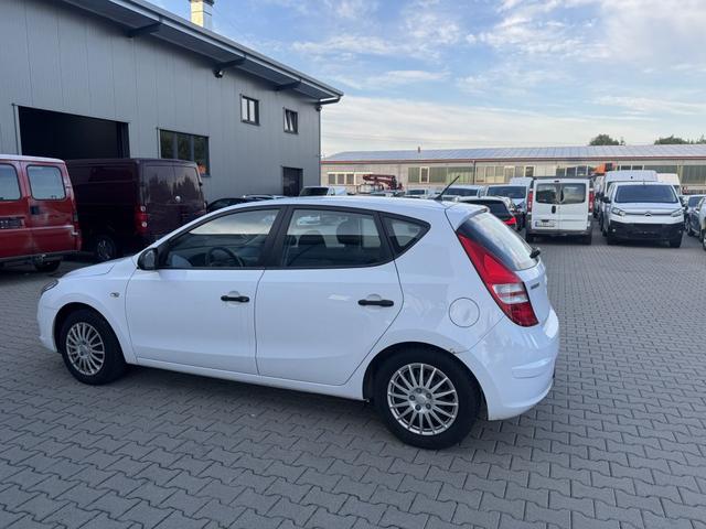 Hyundai i30 Kombi i30cw 1.4 Edition Plus 