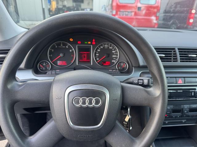 Audi A4 Avant 1.6 