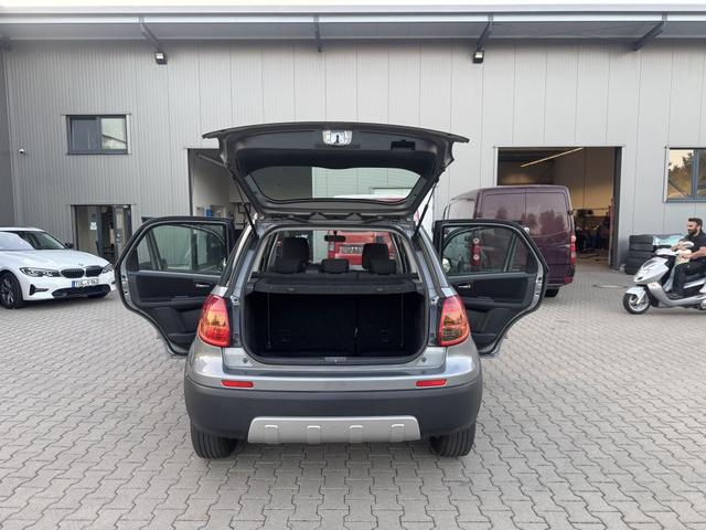 Fiat Sedici 1.6 16V 4x2 Automatik Emotion 