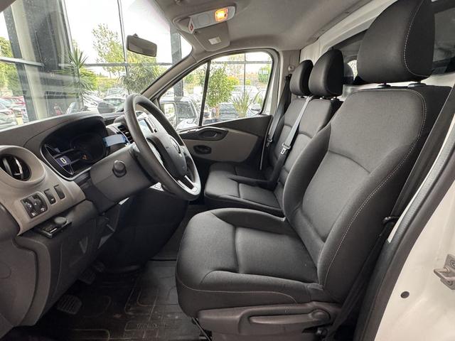 Renault Trafic Kastenwagen dCi 120 L2H1 Standheizung Regalsystem 