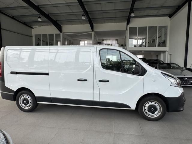 Renault Trafic Kastenwagen dCi 120 L2H1 Standheizung Regalsystem 