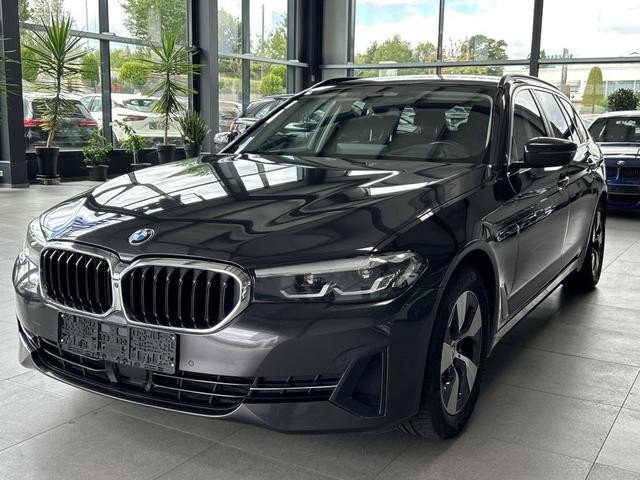 BMW 5er - 520d xDrive Touring Aut.