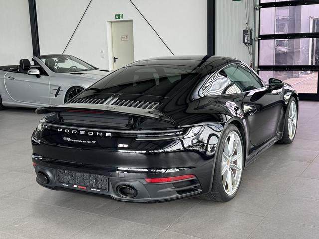 Porsche 911 Carrera 4S PDK 