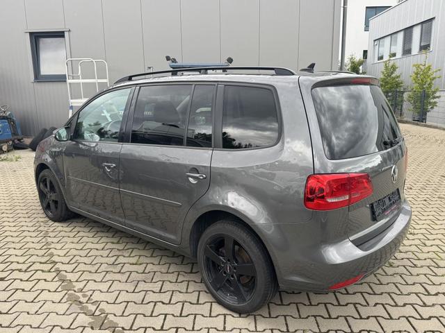Volkswagen Touran 1.6 TDI DPF BlueMotion Technology Comfortline 