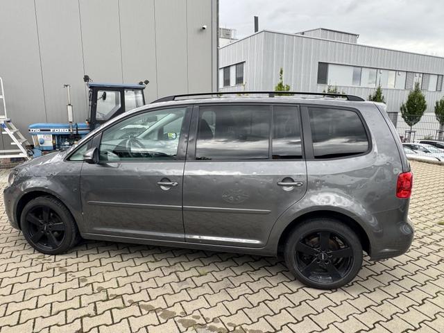 Volkswagen Touran 1.6 TDI DPF BlueMotion Technology Comfortline 