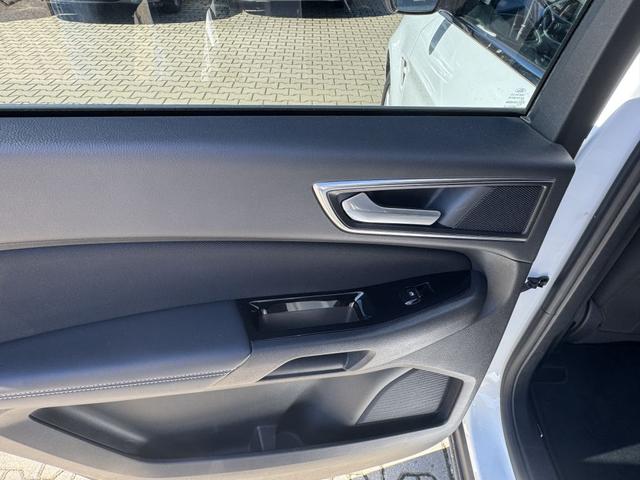 Ford S-MAX 2.0 TDCi Allrad Titanium AHK Panoramadach 