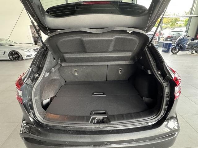 Nissan Qashqai 1.3 DIG-T TEKNA+Panorama-Glasdach 