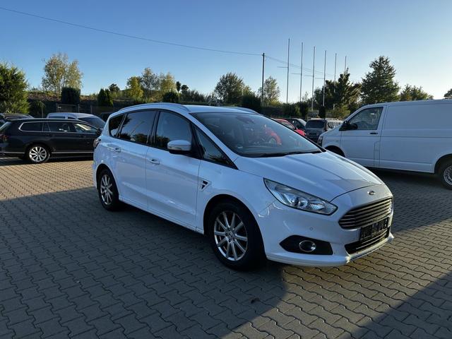 Ford S-MAX 2.0 TDCi Aut. AHK Paket Design 