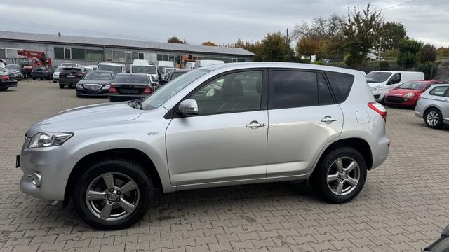 Toyota RAV4 RAV 4 2.2 D-4D 4x2 Travel 