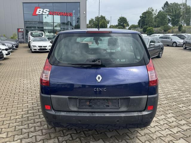 Renault Grand Scenic 2.0 16V Dynamique 7 Sitze 