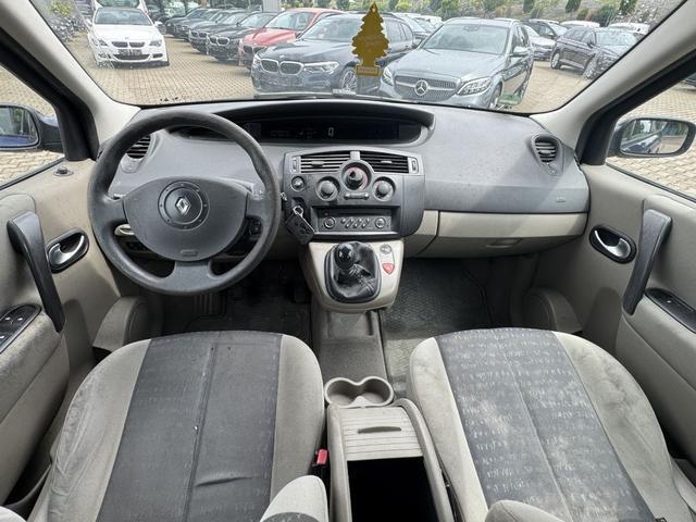 Renault Grand Scenic 2.0 16V Dynamique 7 Sitze 