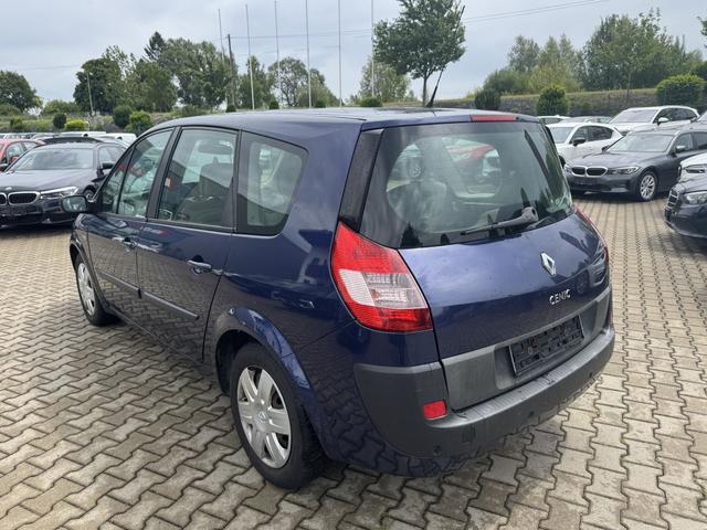 Renault Grand Scenic 2.0 16V Dynamique 7 Sitze 