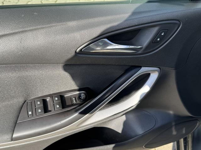 Opel Astra Caravan 1.6 D Start/Stop Sports Tourer Edition NAVI 900 KLIMAAUT. 