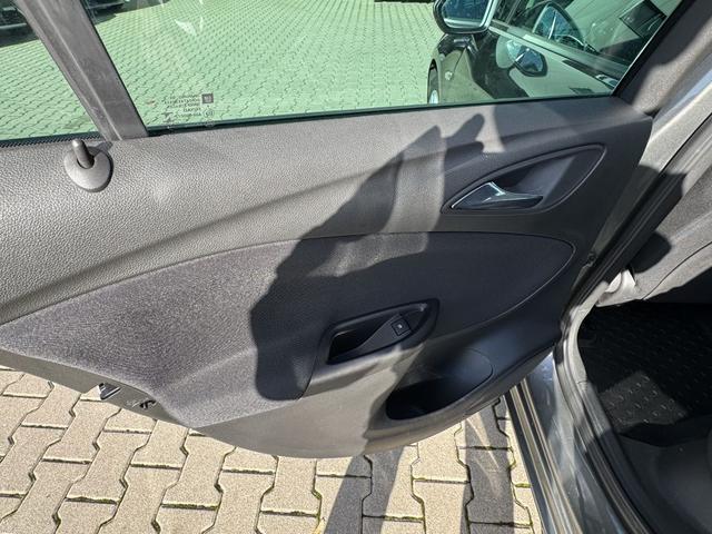 Opel Astra Caravan 1.6 D Start/Stop Sports Tourer Edition NAVI 900 KLIMAAUT. 