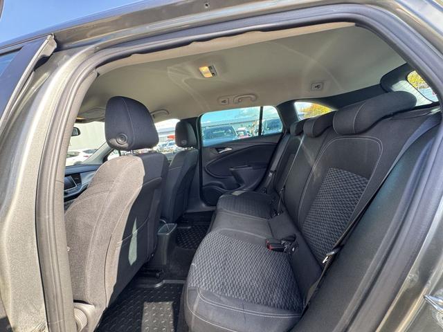 Opel Astra Caravan 1.6 D Start/Stop Sports Tourer Edition NAVI 900 KLIMAAUT. 