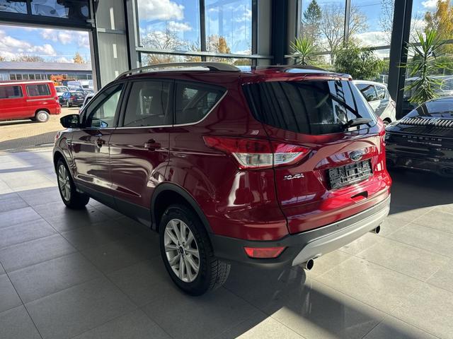 Ford Kuga 2.0 TDCi 4x4 Aut. Titanium 