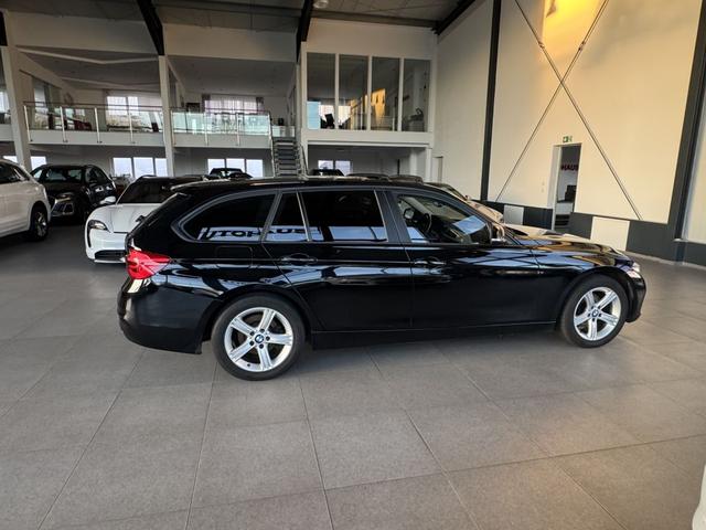 BMW 3er Touring 320d xDrive Innovationspak. Head-up AHK 
