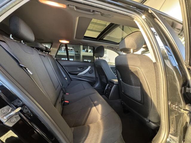 BMW 3er Touring 320d xDrive Innovationspak. Head-up AHK 