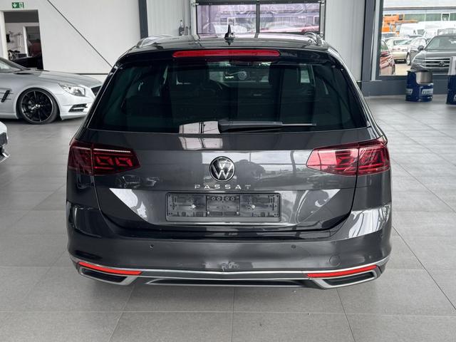 Volkswagen Passat Variant 2.0 TDI DSG Elegance AHK 