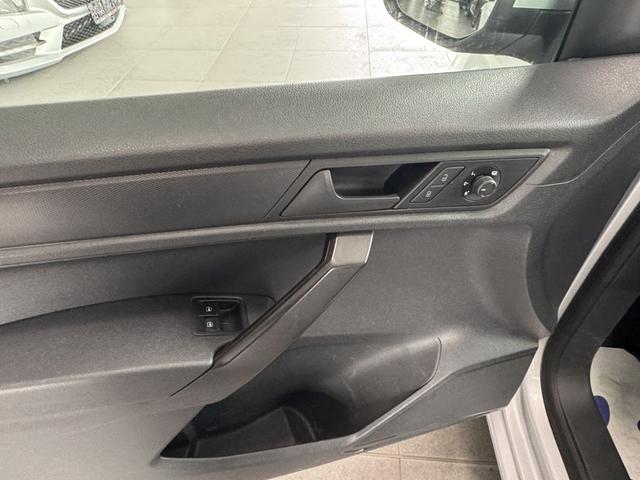 Volkswagen Caddy Cargo 1.4 BiFuel TGI NAVI SHZ PDC Regalsysteme 