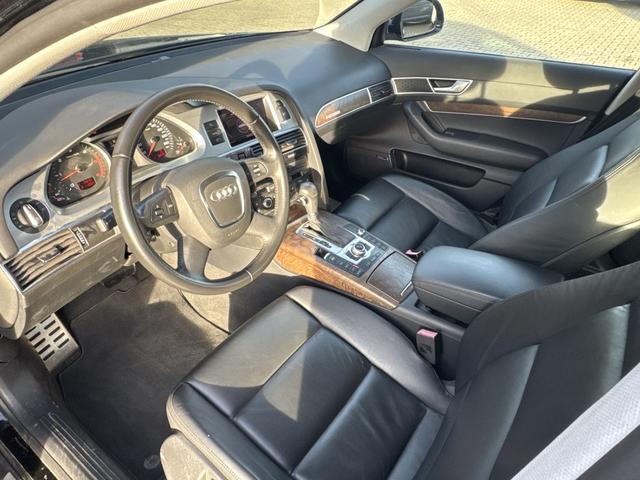 Audi A6 Avant 3.0 TDI DPF quattro tiptronic 