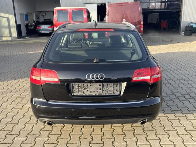 Audi A6 Avant 3.0 TDI DPF quattro tiptronic 