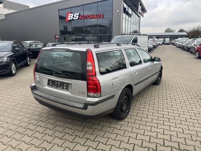 Volvo V70 2.4 D Kinetic 