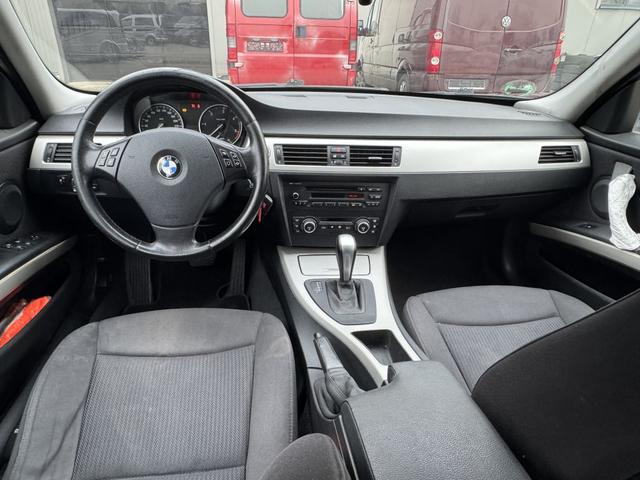 BMW 3er 320d DPF Touring Aut. 