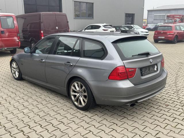 BMW 3er 320d DPF Touring Aut. 