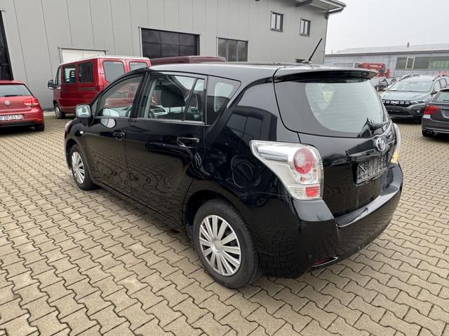 Toyota Verso 1.8 Edition 7 Sitzer 