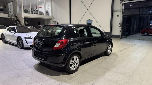 Opel Corsa 1.2 16V Selection 110 Jahre 