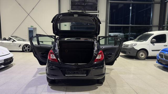 Opel Corsa 1.2 16V Selection 110 Jahre 