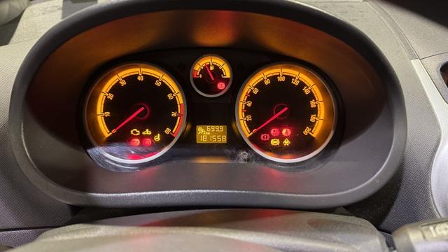 Opel Corsa 1.2 16V Selection 110 Jahre 