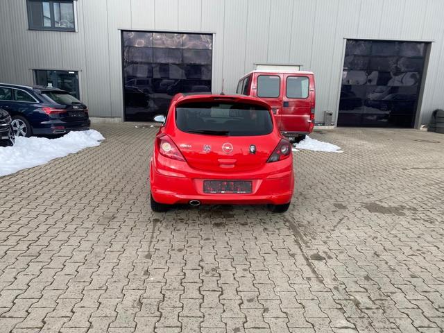Opel Corsa 1.4 16V Sport 