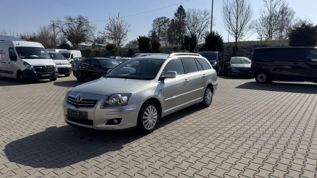 Toyota Avensis Combi - 2.2 D-CAT Sol