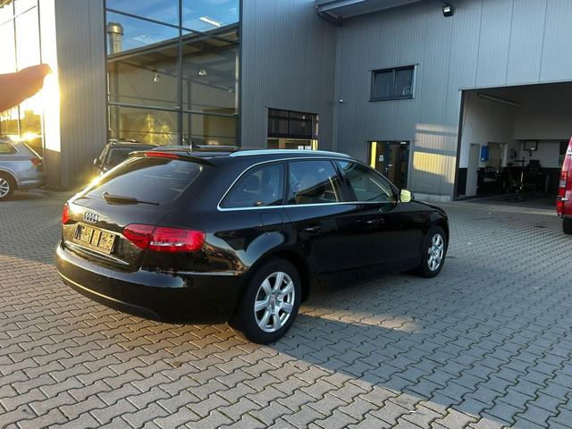 Audi A4 Avant 2.0 TDI DPF Ambiente 