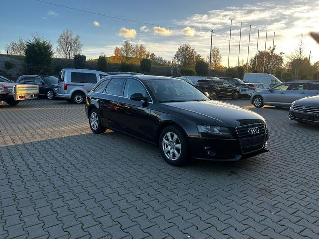 Audi A4 Avant 2.0 TDI DPF Ambiente 