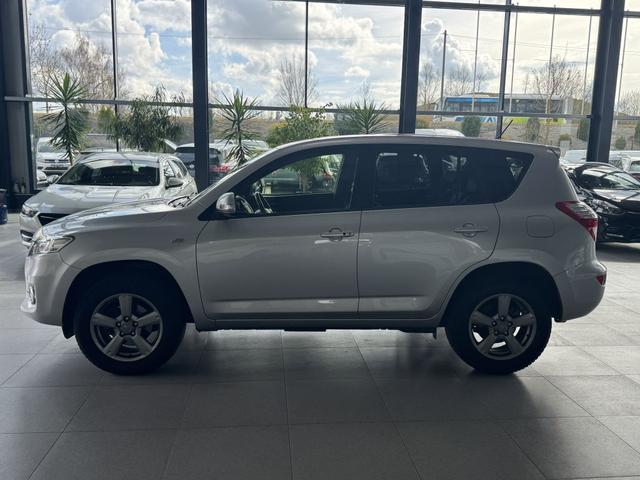 Toyota RAV4 RAV 4 2.2 D-4D 4x2 Travel 