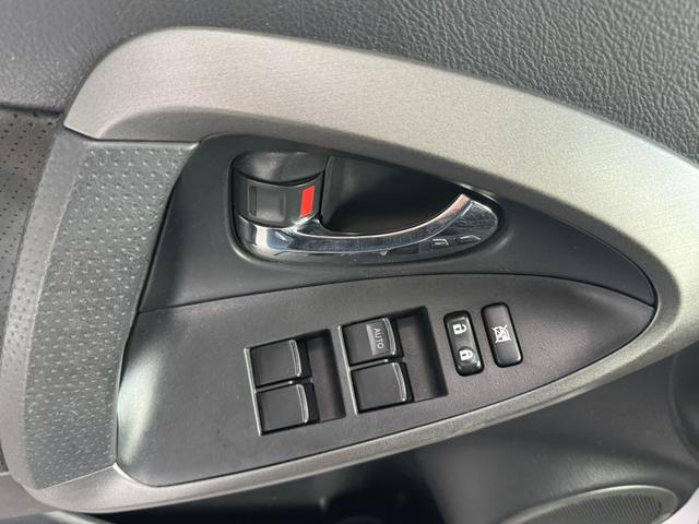 Toyota RAV4 RAV 4 2.2 D-4D 4x2 Travel 