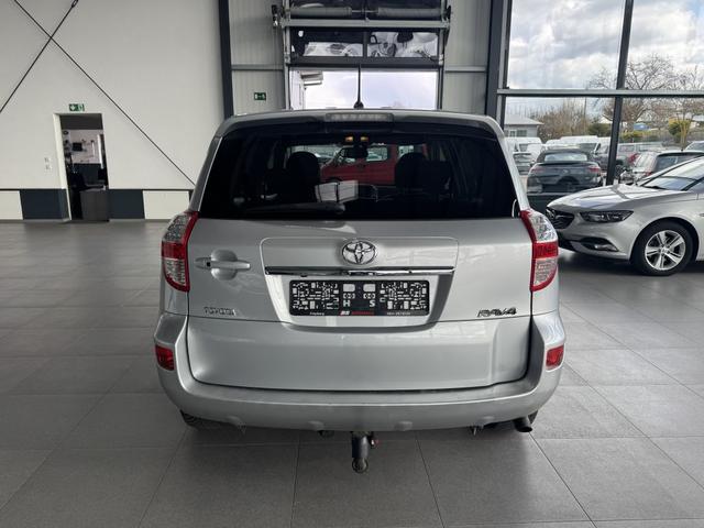 Toyota RAV4 RAV 4 2.2 D-4D 4x2 Travel 