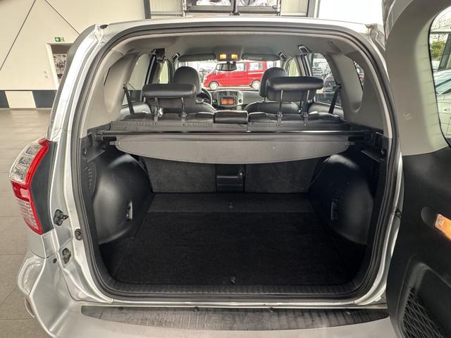 Toyota RAV4 RAV 4 2.2 D-4D 4x2 Travel 