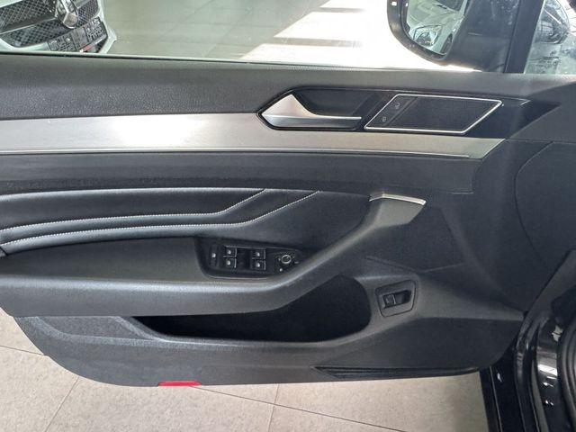 Volkswagen Passat Variant 2.0 TDI DSG Elegance AHK 