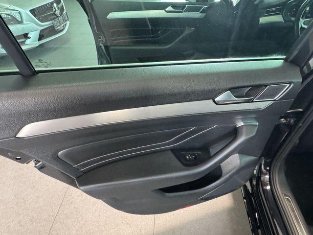 Volkswagen Passat Variant 2.0 TDI DSG Elegance AHK 